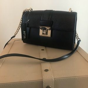 Black purse